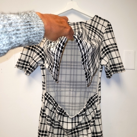 MOTHERHOOD MATERNITY NURSING Black & White LIFT UP ZIPPER DETAIL NURSING DRESS L - Picture 8 of 16